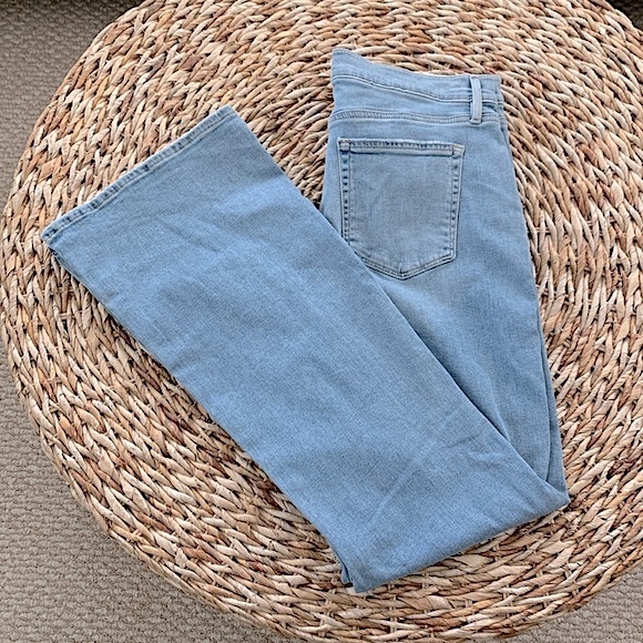 LOFT High Rise Slim Flare - Picture 6 of 15